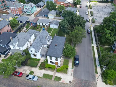 View/Area - 116 E Mithoff St, Columbus, OH 43206 photo 3 of 14