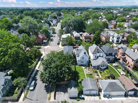 View/Area - 116 E Mithoff St, Columbus, OH 43206 photo 8 of 14