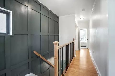 Entry Way - 116 E Mithoff St, Columbus, OH 43206 photo 3 of 3