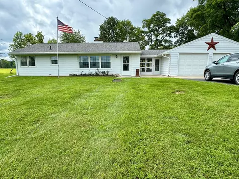 1901 S Bird Rd, Springfield, OH 45505