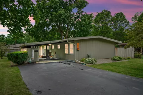 141 Jahn Dr, Columbus, OH 43230