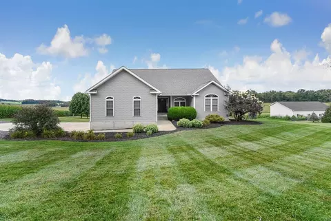 13921 Beckley Rd, Mount Vernon, OH 43050