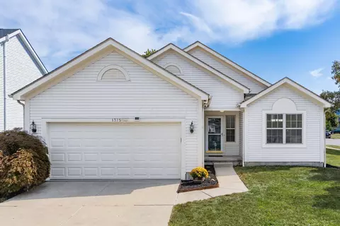 1375 Meadowbank Dr, Worthington, OH 43085