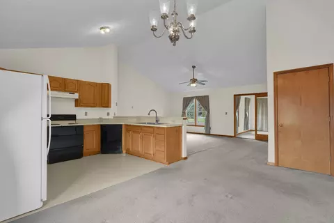 112 Castleton Ct, Pataskala, OH 43062 photo 12