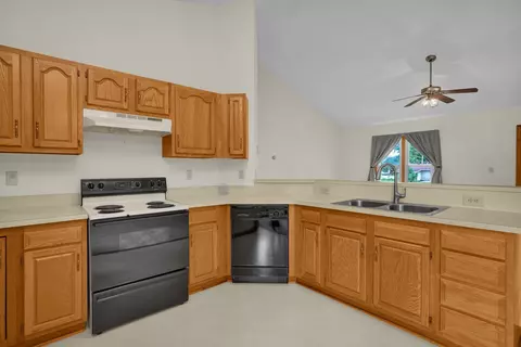 112 Castleton Ct, Pataskala, OH 43062 photo 13