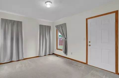 112 Castleton Ct, Pataskala, OH 43062 photo 7