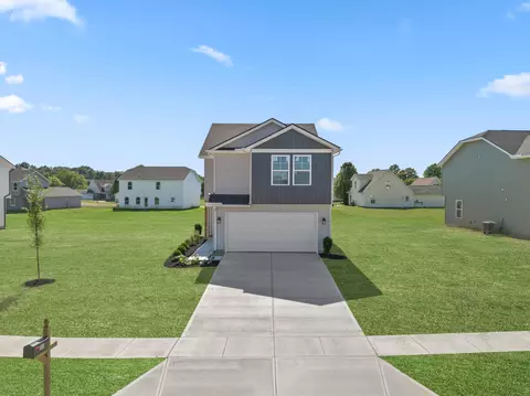 783 Oakdale Dr, Jamestown, OH 45335