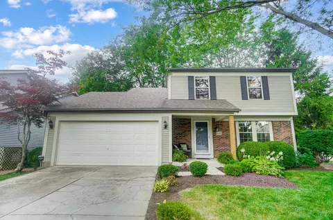 1215 Wexford Green Blvd, Columbus, OH 43228