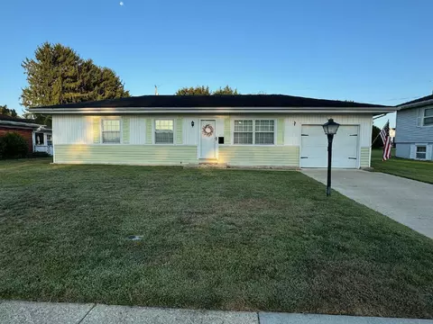 965 Marla Ave, Logan, OH 43138