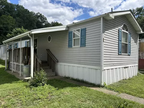 152 Irving Wick Dr E #68, Heath, OH 43056
