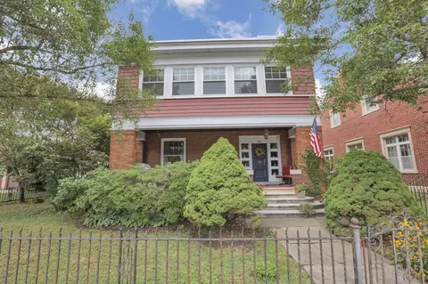 99 N Main St, Roseville, OH 43777