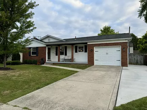 3148 Kingswood Dr, Grove City, OH 43123
