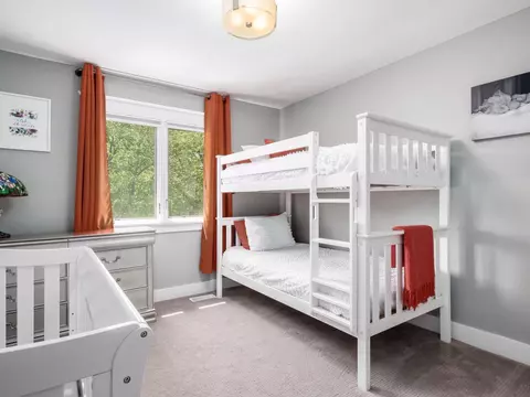 Bedroom - 9323 Din Eidyn Dr, Dublin, OH 43017 photo 4 of 5
