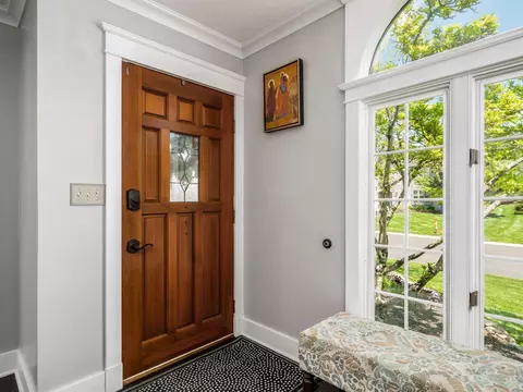 Entry Way - 9323 Din Eidyn Dr, Dublin, OH 43017 photo 1 of 3