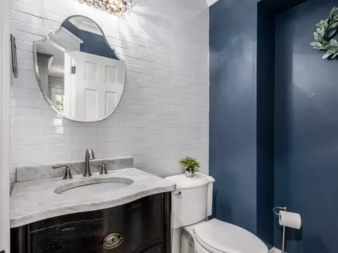 Bath - 9323 Din Eidyn Dr, Dublin, OH 43017 photo 1 of 7