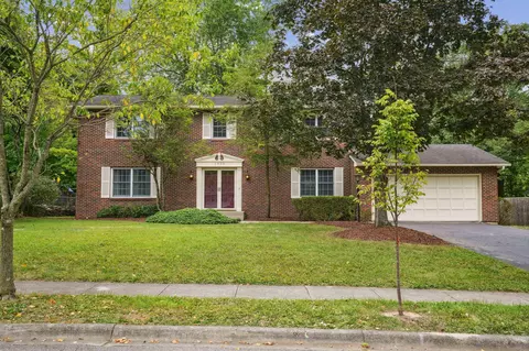 1839 Victorian Ct, Columbus, OH 43220