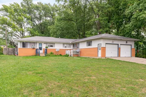 4790-4792 Etna Rd, Columbus, OH 43213