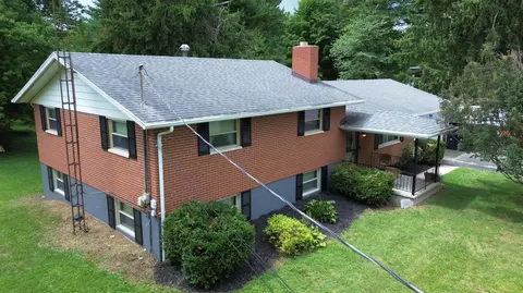 2221 Shrine Rd, Springfield, OH 45502 photo 4