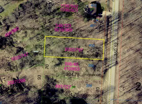 706 Berry Rd, Howard, OH 43028