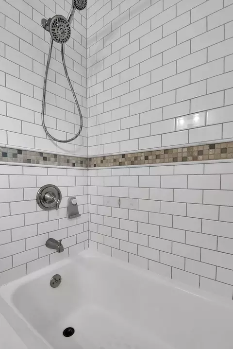 Bath - 454 Kenbrook Dr, Worthington, OH 43085 photo 2 of 2
