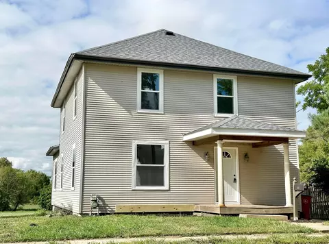 211 S Oak St, London, OH 43140
