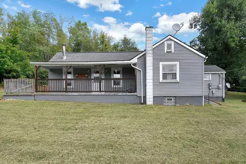 3113 Moffett Rd, Lucas, OH 44843
