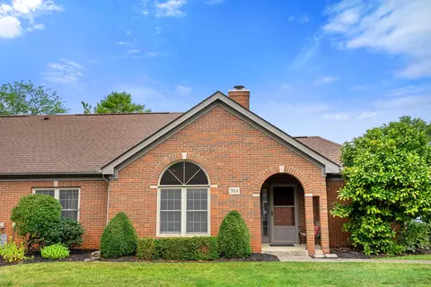 5814 Locbury Ln #R, Dublin, OH 43016