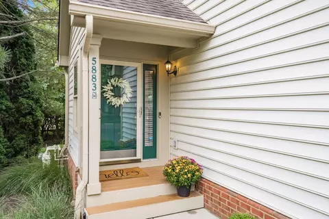 5883 Dunabbey Loop, Dublin, OH 43017 photo 2