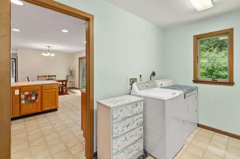 28590 Coshocton Rd, Howard, OH 43028 photo 12
