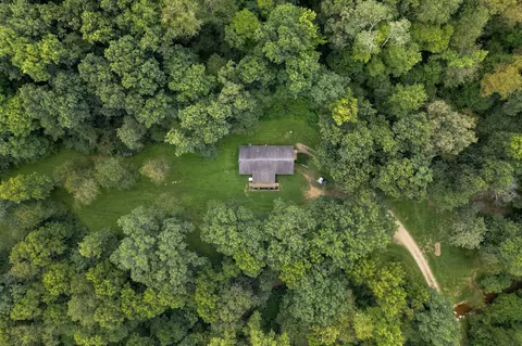 28590 Coshocton Rd, Howard, OH 43028 photo 32