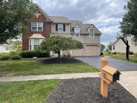 5911 Cheyenne Creek Dr, Lewis Center, OH 43035