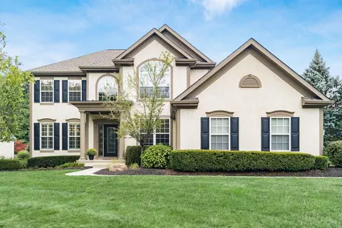 8740 Swisher Creek Xing, New Albany, OH 43054