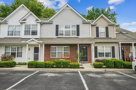 8462 Diversey Loop #404, Blacklick, OH 43004