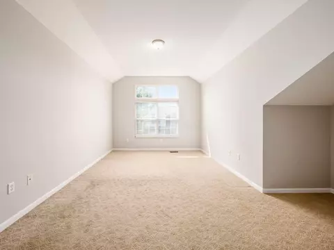 Bedroom - 3810 Gabrielle Dr, Dublin, OH 43016 photo 1 of 5