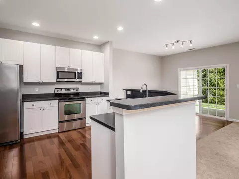 Kitchen - 3810 Gabrielle Dr, Dublin, OH 43016 photo 1 of 5