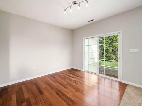Living - 3810 Gabrielle Dr, Dublin, OH 43016 photo 4 of 12