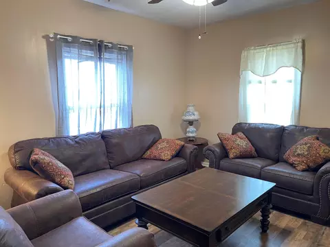 398 Fahey St, Marion, OH 43302 photo 3