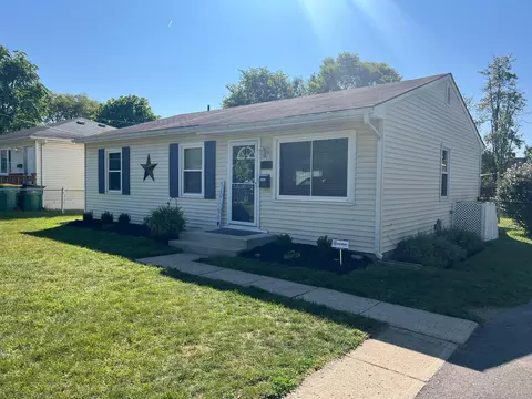 199 Smith St, West Jefferson, OH 43162