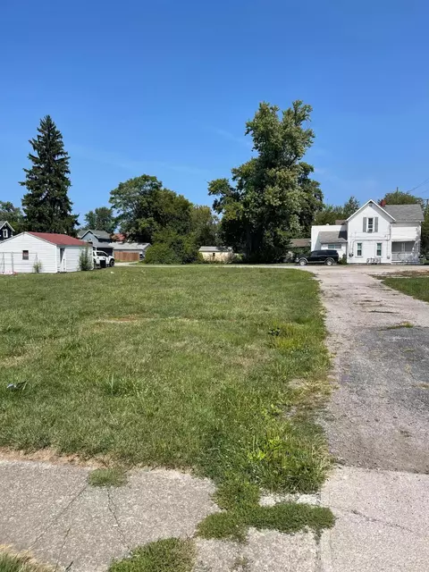 422 Silver St, Marion, OH 43302