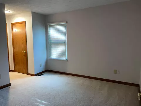 6570 Weston Cir E, Dublin, OH 43016 photo 23