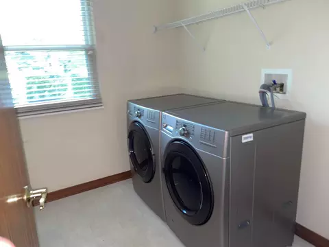 6570 Weston Cir E, Dublin, OH 43016 photo 18