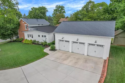 17 N Trine St, Canal Winchester, OH 43110 photo 4