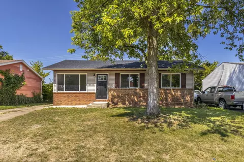 3533 Chantilly St, Columbus, OH 43207