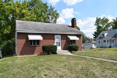 2956 Bremen St, Columbus, OH 43224