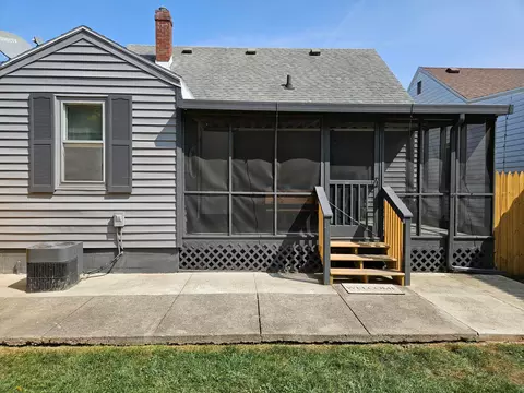 115 Lawnview Ave, Springfield, OH 45505 photo 14