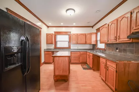 489 Cherry St, Marion, OH 43302 photo 11