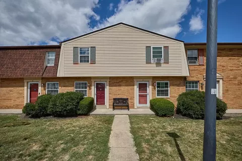 5696 Beechcroft Rd #J, Columbus, OH 43229