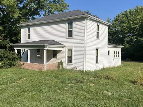 1045 Clinton Rd, Chillicothe, OH 45601
