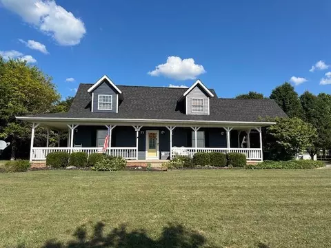 300 Cedar Hill Rd NW, Amanda, OH 43102