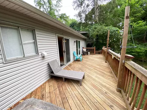 44 Walker, Athens, OH 45701 photo 9